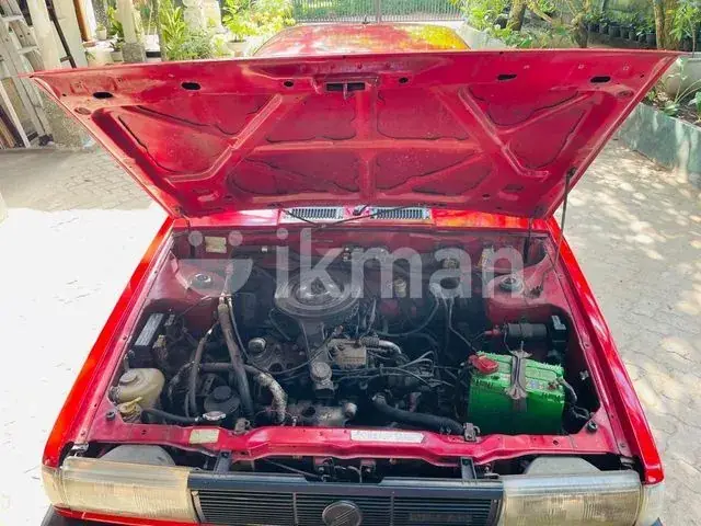 Nissan Sunny 1989 photo 3