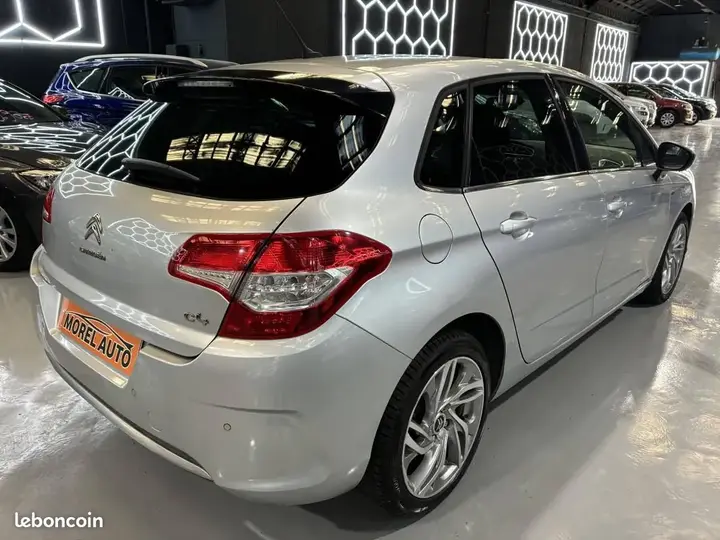 Citroen C4 2012 photo 3