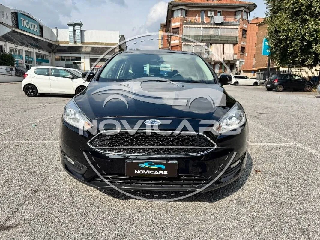 Ford Focus 2018 photo 2