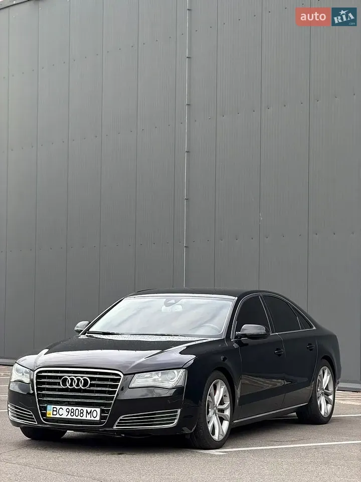 Audi A8