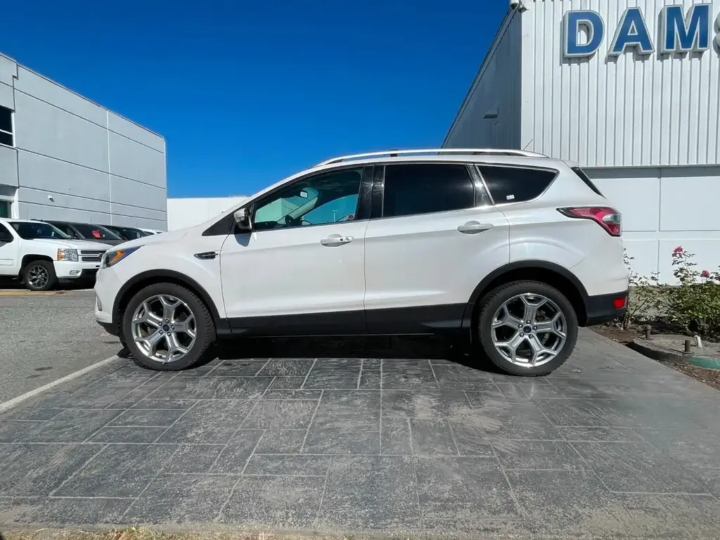 Ford Escape 2017 photo 2