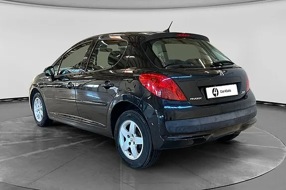 Peugeot 207 2007 photo 4