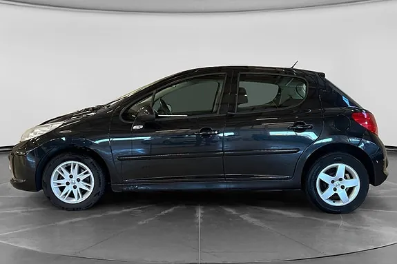 Peugeot 207 2007 photo 2