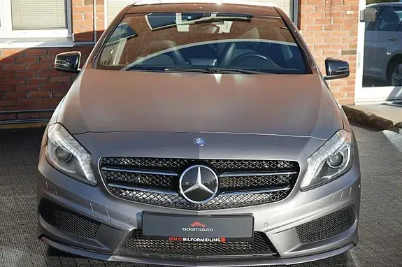 Mercedes-Benz A 180 2014 photo 4