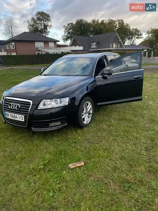 Audi A6 2010 photo 4