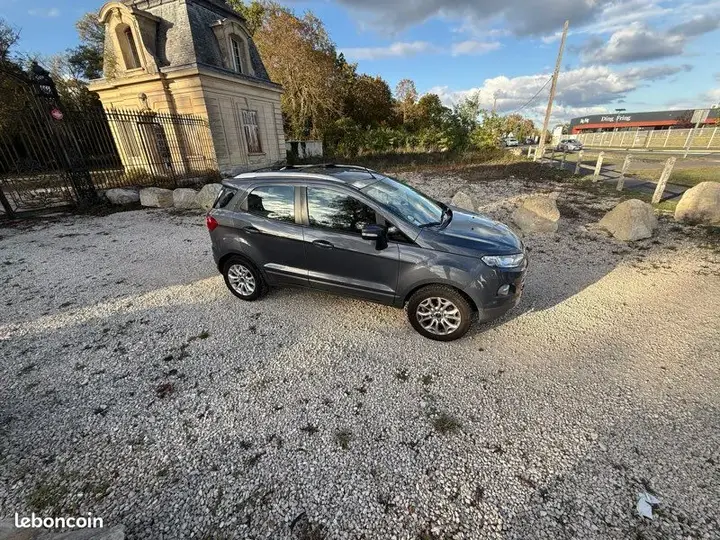 Ford Ecosport 2016 photo 2