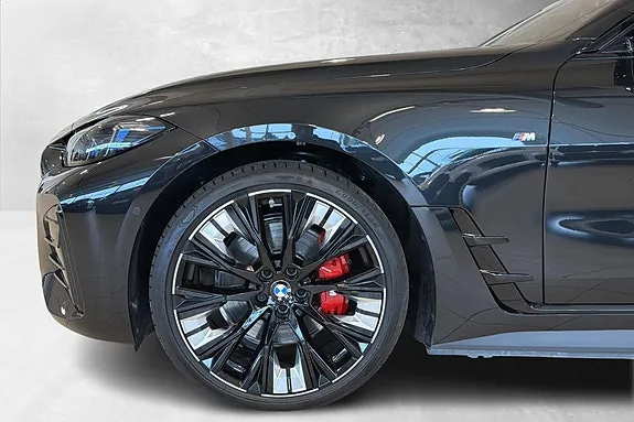 BMW I4 2026 photo 5
