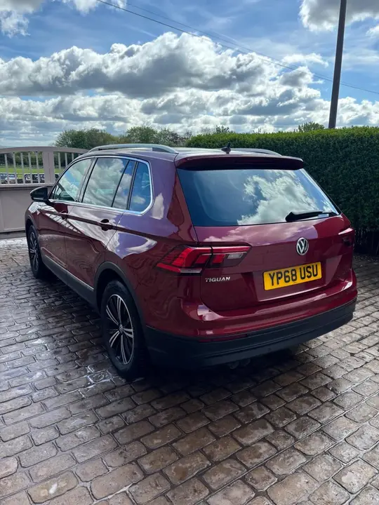 Volkswagen Tiguan 2018 photo 5
