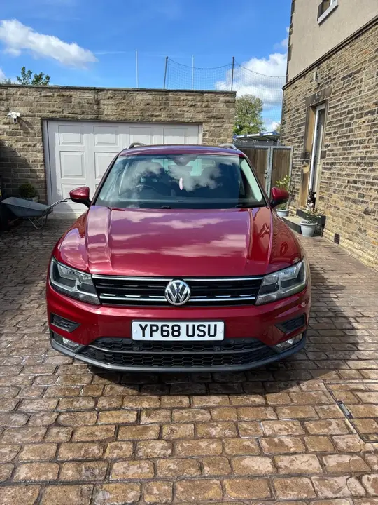 Volkswagen Tiguan 2018 photo 3