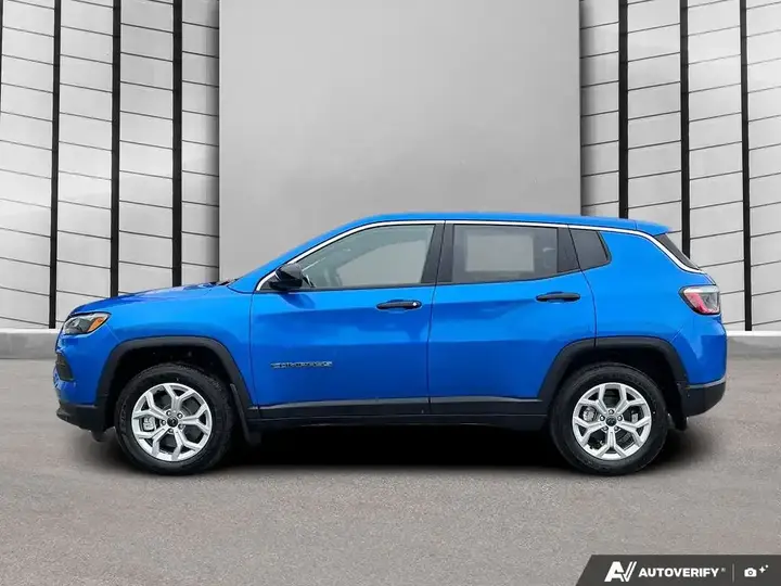 Jeep Compass 2026 photo 3