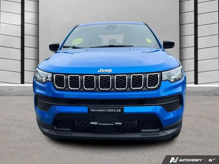 Jeep Compass 2026 photo 2