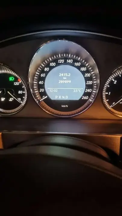 Mercedes-Benz Glk Class 2011 photo 3