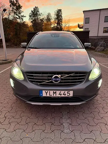 Volvo Xc60 2017 photo 3