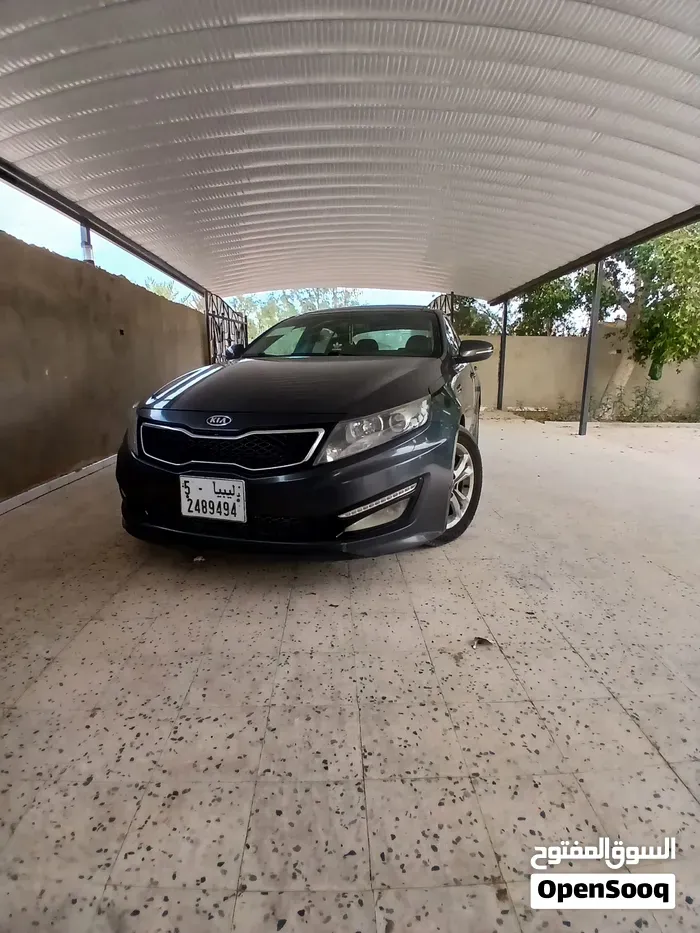 Kia K5 2011 photo 2
