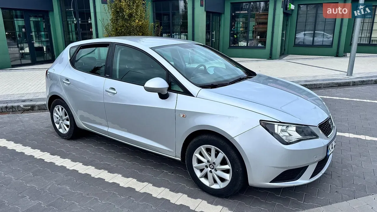 Seat Ibiza 2015 photo 3