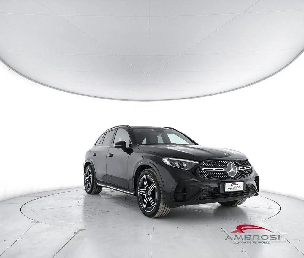 Mercedes-Benz Glc 2023 photo 2