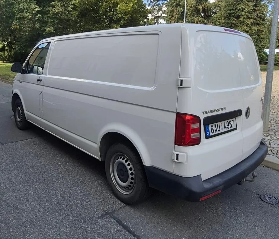 Volkswagen Transporter T6 2018 photo 4