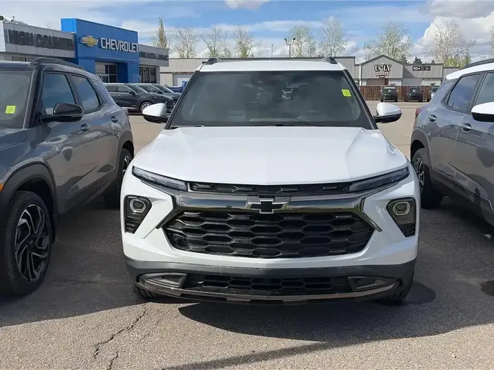 Chevrolet Trailblazer 2026 photo 2