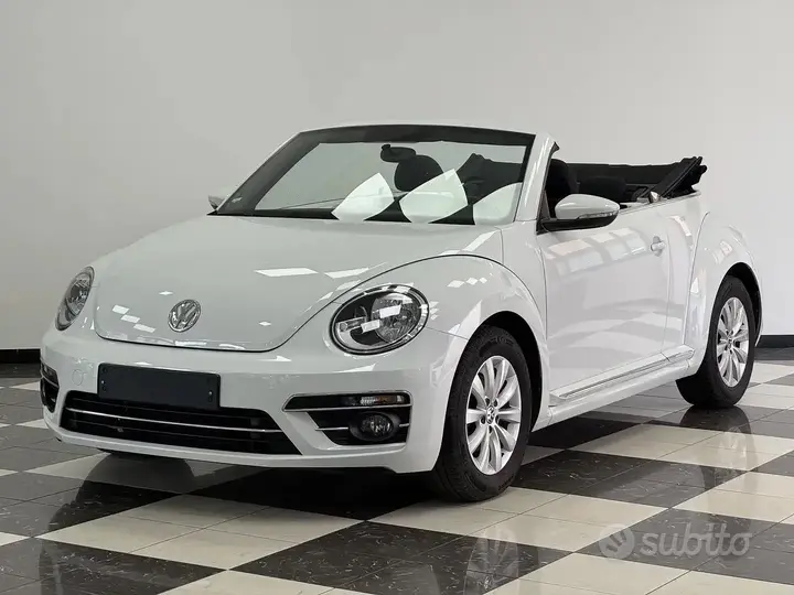 Volkswagen Maggiolino Cabrio
