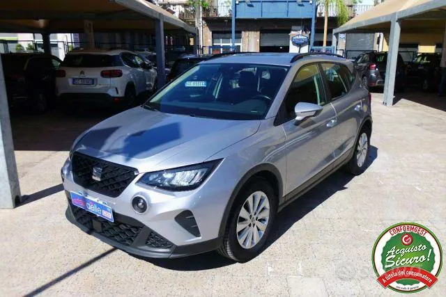 Seat Arona 2023 photo 3