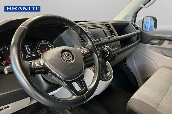 Volkswagen Transporter 2018 photo 4