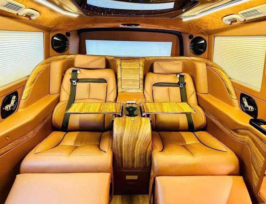 Mercedes-Benz V-Class 2020 photo 5