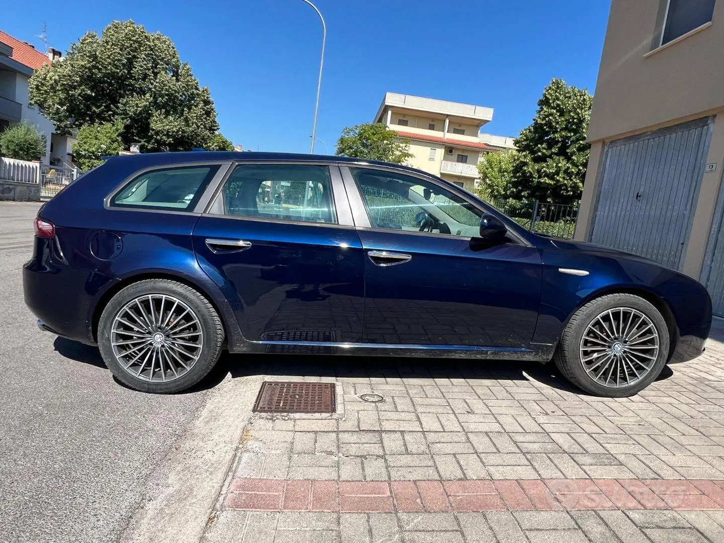Alfa Romeo 159 2007 photo 3