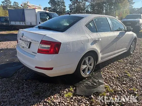Skoda Octavia 2016 photo 3