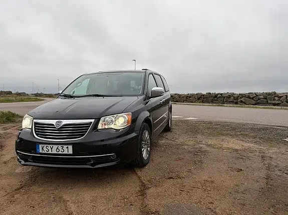 Lancia Voyager