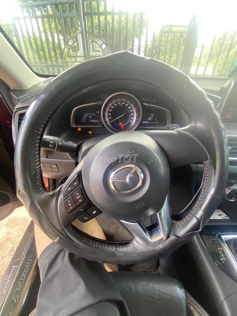 Mazda 3 2016 photo 4
