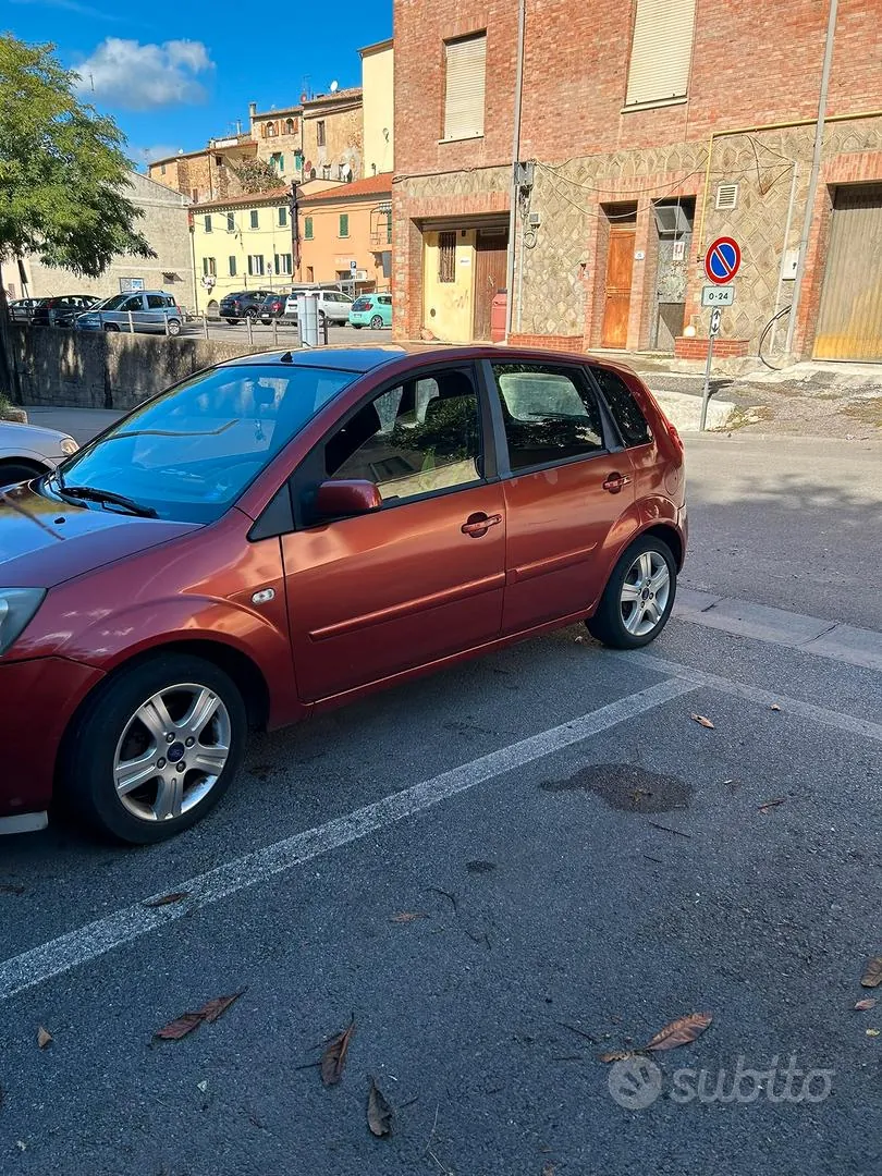 Ford Fiesta 2008 photo 3