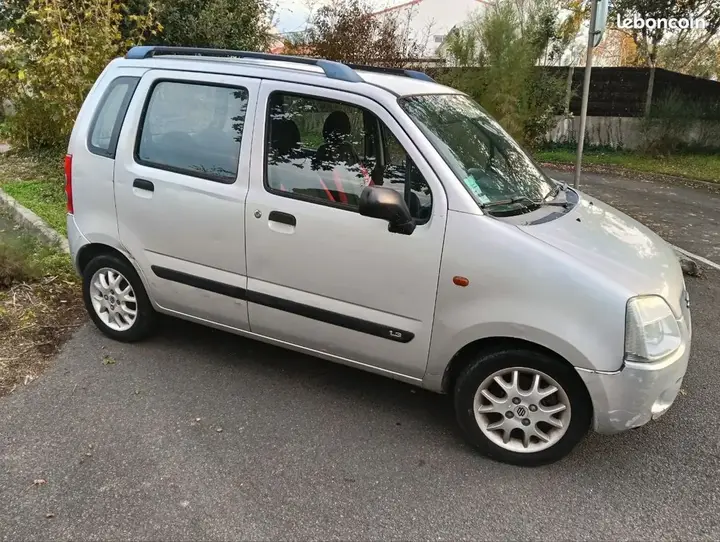 Suzuki Wagon R 2004 photo 3