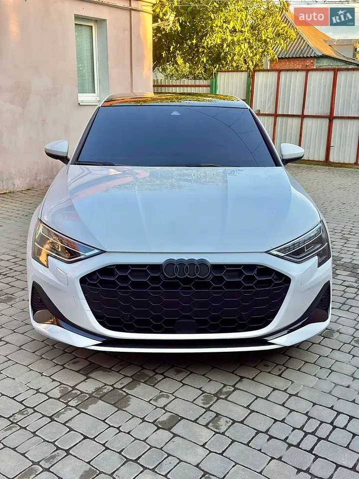 Audi A3 2025 photo 3