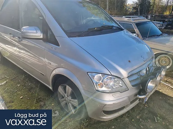 Mercedes-Benz Viano 2012 photo 4