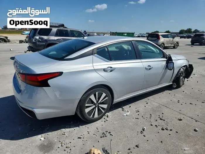 Nissan Altima 2022 photo 3