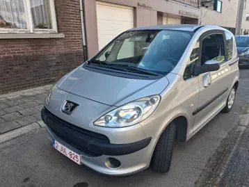 Peugeot 1007