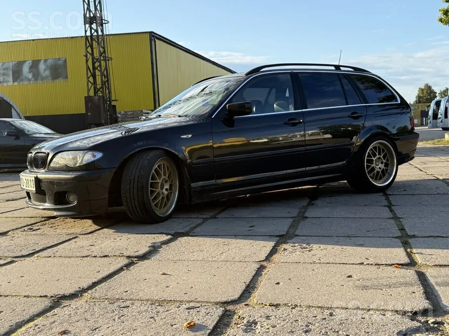BMW 330 2004 photo 3