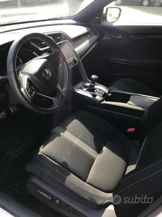 Honda Civic 2022 photo 4
