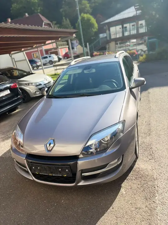 Renault Laguna