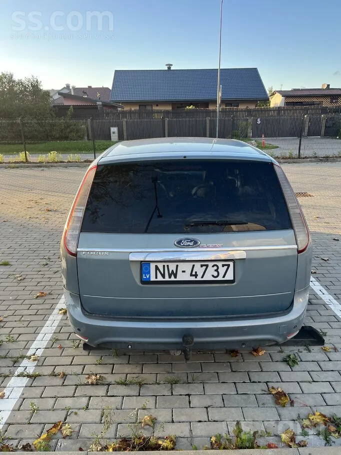 Ford Focus 2008 photo 3