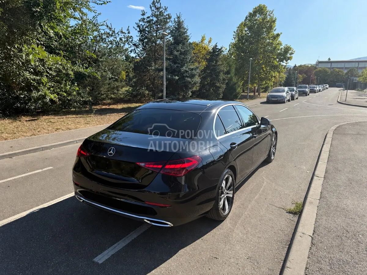 Mercedes-Benz C200 2024 photo 4