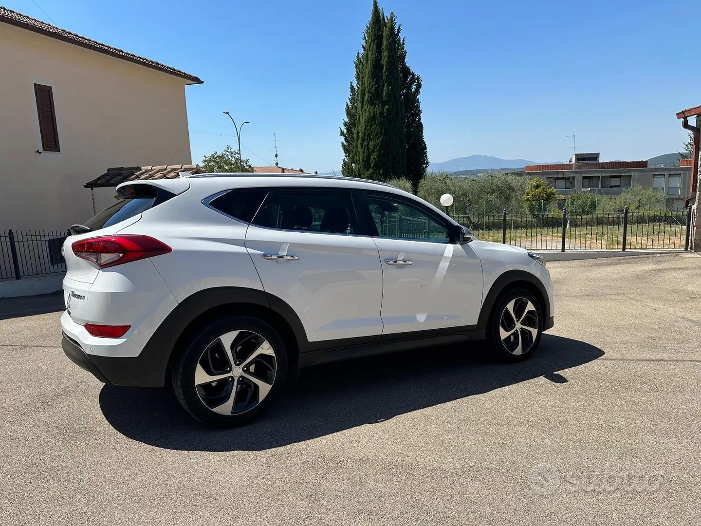 Hyundai Tucson 2017 photo 2