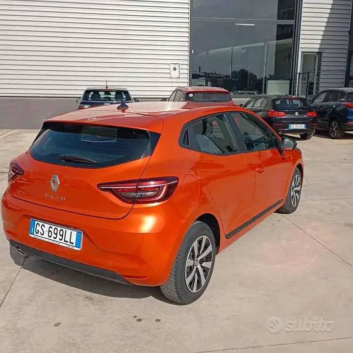 Renault Clio 2023 photo 5