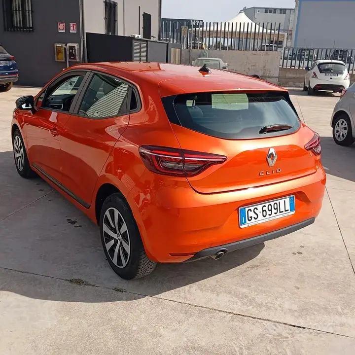 Renault Clio 2023 photo 4