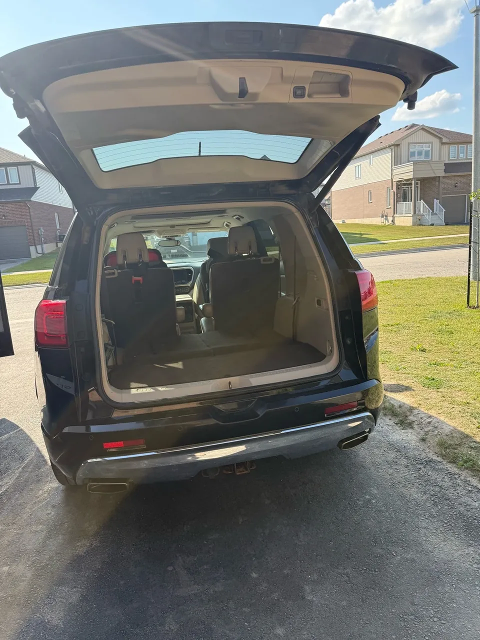 GMC Acadia 2018 photo 3