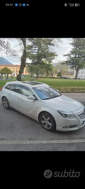 Opel Insignia 2011 photo 2
