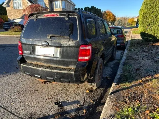 Ford Escape 2009 photo 2