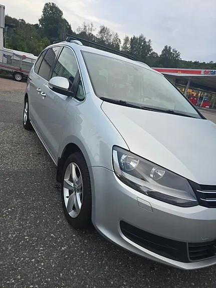 Volkswagen Sharan 2014 photo 2
