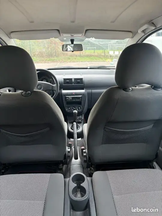 Volkswagen Fox 2008 photo 5