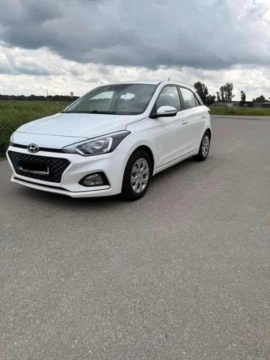 Hyundai I20